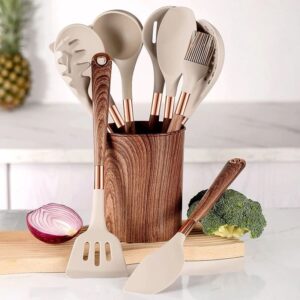 43F196033696E2DD8A01CD3D2C5E6FF8.jpeg Wooden Handle Cooking Kitchen Utensil Set